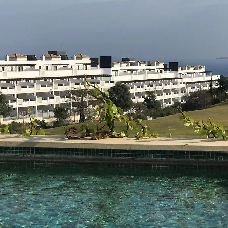 Casa Golondrino * 埃斯特波纳